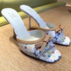 Louis Vuitton Murakami White and Multicolor Heels